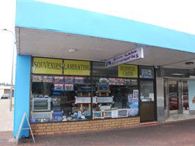 Blue Lake Printworks And Blue Lake Print Gallery - Tourism Caloundra 0