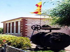 Penneshaw Maritime And Folk Museum - Tourism Caloundra 0