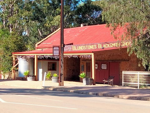 Bluey Blundstones Heritage Accommodation - Tourism Caloundra 2