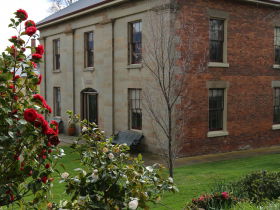 Narryna Heritage Museum - Tourism Caloundra 0