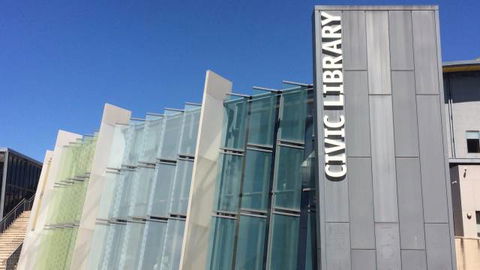 Civic Library - Tourism Caloundra 1