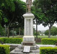 Mowbray Park and East Brisbane War Memorial - Tourism Caloundra