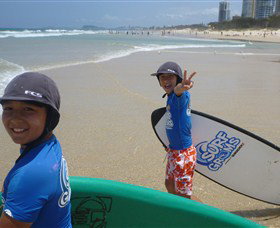 Broadbeach Surf School - Tourism Caloundra 0
