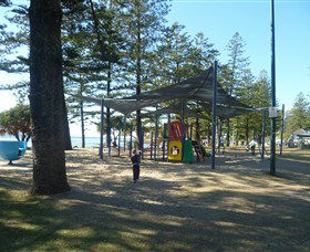 Justins Park - Tourism Caloundra 0