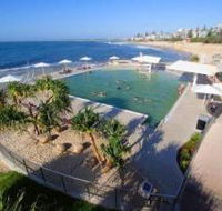 Kings Beach - Beachfront Salt Water Pool - Tourism Caloundra