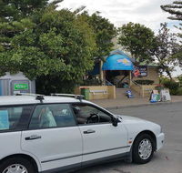 Brad Holmes Surf Coaching - Tourism Caloundra