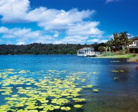 Lake Barrine, Crater Lakes National Park - Tourism Caloundra 0
