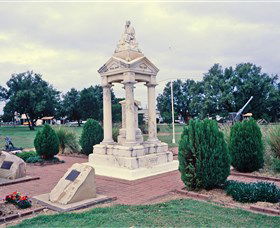 Weeping Mother Memorial - Tourism Caloundra 0