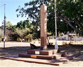 Mount Isa Memorial Cenotaph - Tourism Caloundra 0
