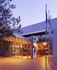 Geelong Performing Arts Centre - Tourism Caloundra 0