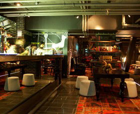 The Den - Tourism Caloundra 0