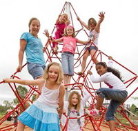 Belvoir Park Playground - Tourism Caloundra
