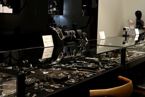 The Maharani Collection - Tourism Caloundra 1