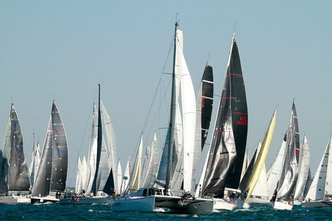 Royal Geelong Yacht Club - Tourism Caloundra 0