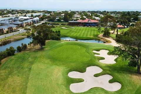Patterson River Golf Club - Tourism Caloundra 0