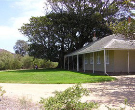 Black Rock House - Tourism Caloundra 0