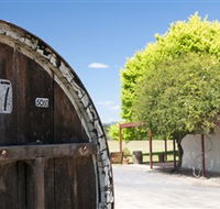 St Huberts Cellar Door  Vineyard - Tourism Caloundra