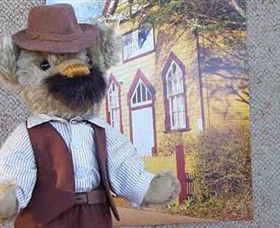Stanley Bears - Tourism Caloundra 0