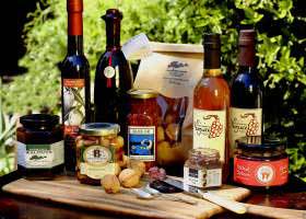 North East Valleys Food And Wine - Tourism Caloundra 0