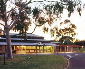 Swan Hill Regional Art Gallery - Tourism Caloundra 0