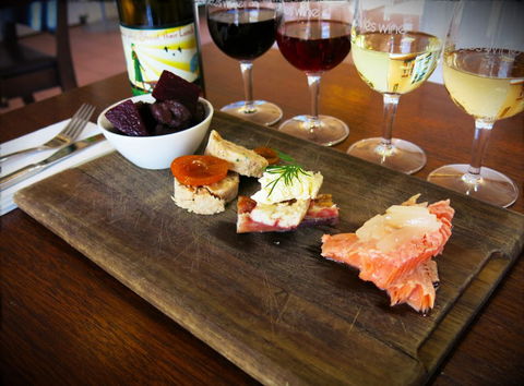 Fowles Wine - Tourism Caloundra 1