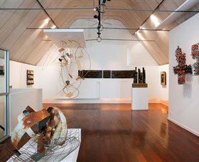 NG Art Gallery - Tourism Caloundra 0