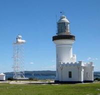 Point Perpendicular Lighthouse and Lookout - Tourism Caloundra