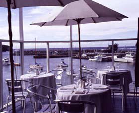 Harbourside Restaurant - Tourism Caloundra 0