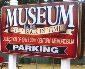 Tabourie Lake Museum - Tourism Caloundra 0