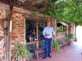 Stephen John Wines - Tourism Caloundra 0