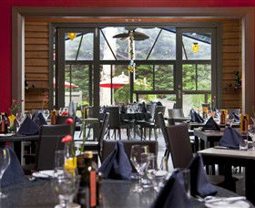 Oakdene Vineyards Restaurant And Cellar Door - Tourism Caloundra 2