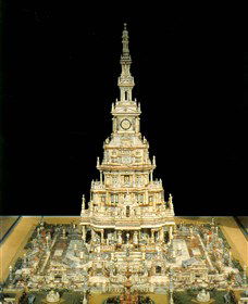 Rusconi Marble Masterpiece - Tourism Caloundra 1