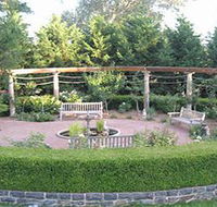 Athol Gardens - Tourism Caloundra