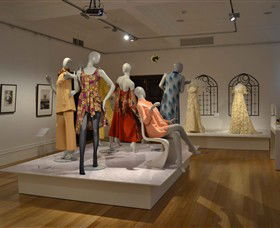 The Gallery At Bayside Arts And Cultural Centre - Tourism Caloundra 4