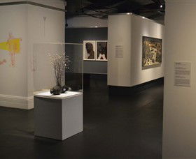 The Gallery At Bayside Arts And Cultural Centre - Tourism Caloundra 3