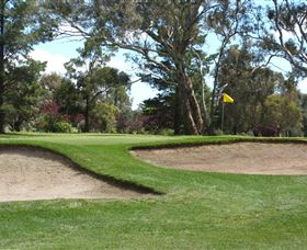 Bathurst Golf Club - Tourism Caloundra 1