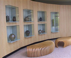 Bathurst Regional Art Gallery - Tourism Caloundra 0