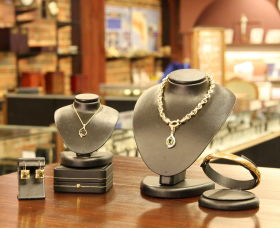 Inverell Jewellers - Tourism Caloundra 0