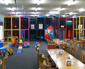 Jumbos Jungle Playhouse And Cafe - Tourism Caloundra 1