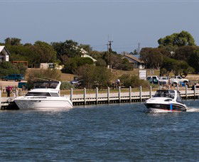 Patterson River - Tourism Caloundra 0