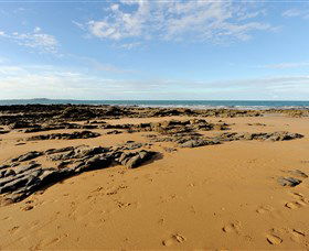 Canoe Point Beach And Parklands - Tourism Caloundra 1