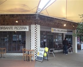 Billy Button Wines - Tourism Caloundra 5