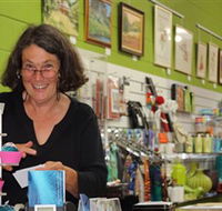 Artists on Parade Art Gallery - Tourism Caloundra