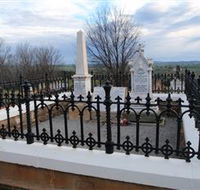 Hamilton Humes Grave - Tourism Caloundra