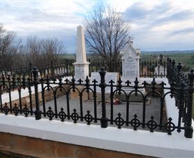Hamilton Humes Grave - Tourism Caloundra 0