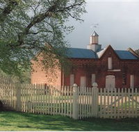 Cooma Cottage - Tourism Caloundra