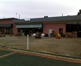 Ross Relics Yass - Tourism Caloundra 0