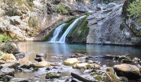Jenolan River Walking Track - Tourism Caloundra 3