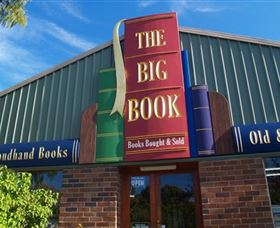 Big Book - Tourism Caloundra 0