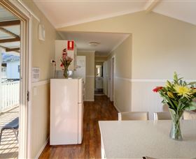 Inland Waters Holiday Parks Lake Glenbawn - Tourism Caloundra 1